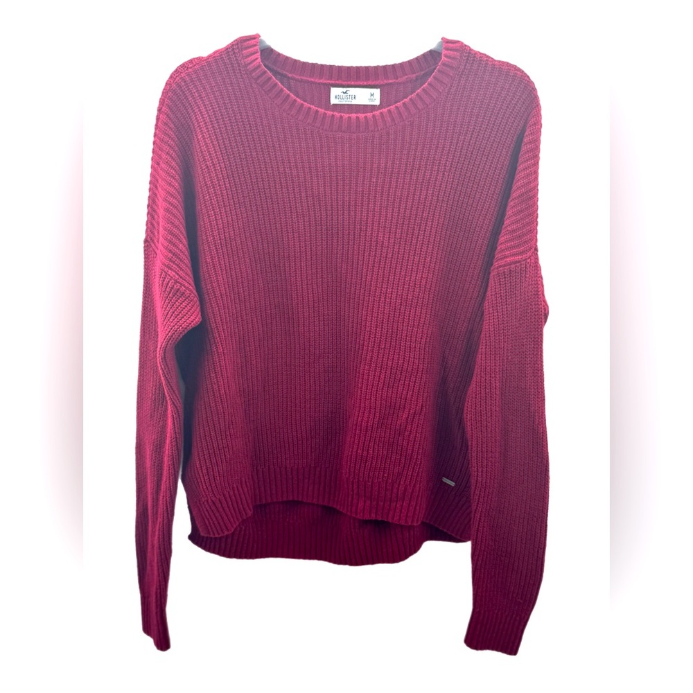 HOLLISTER red sweater